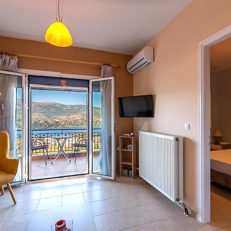 Antigone Apartments Argostoli Экстерьер фото