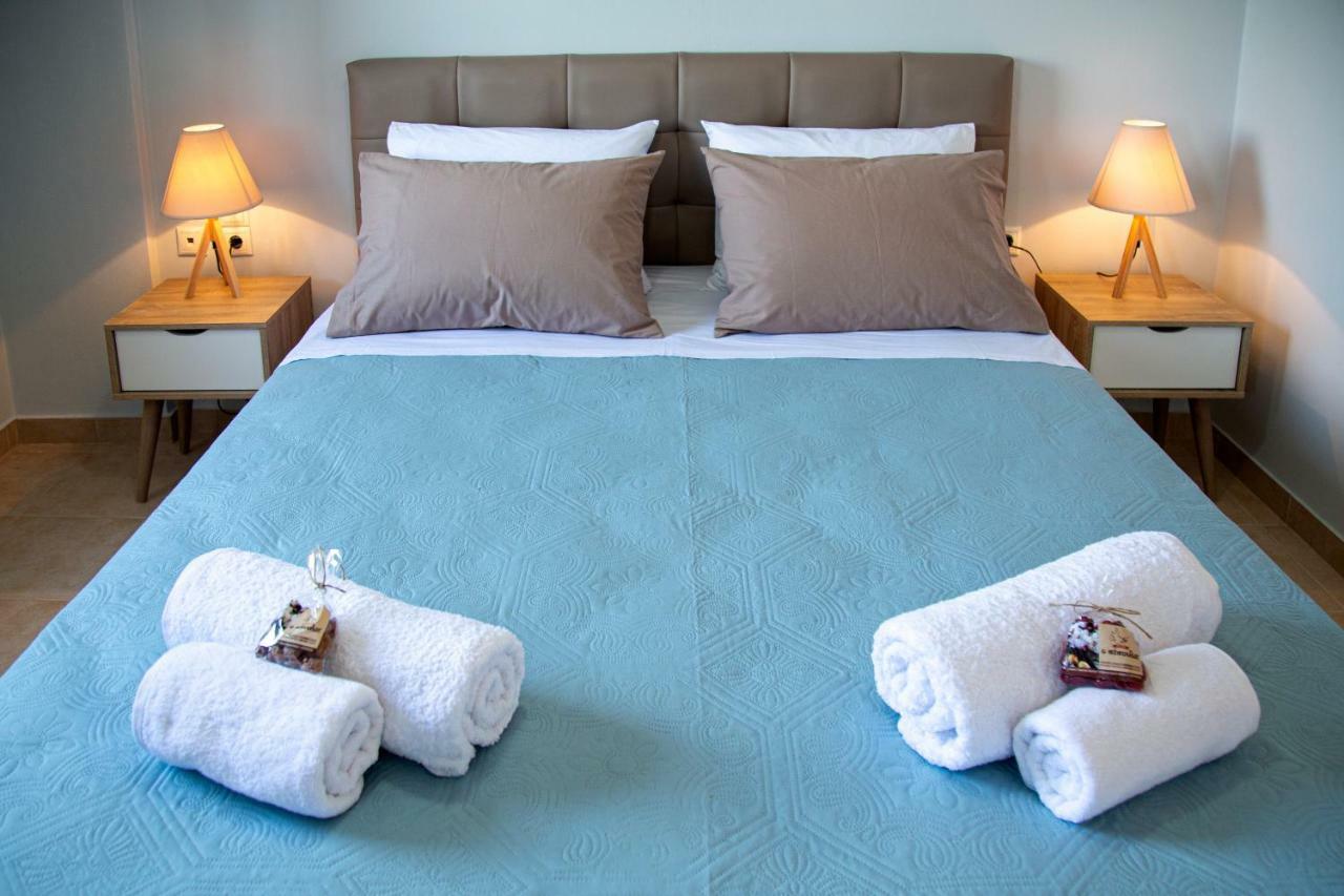 Antigone Apartments Argostoli Экстерьер фото