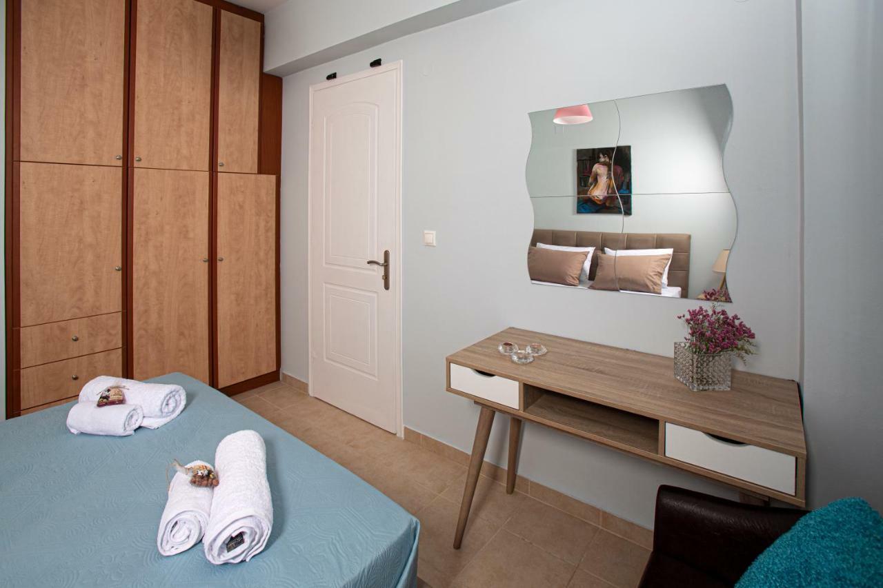 Antigone Apartments Argostoli Экстерьер фото