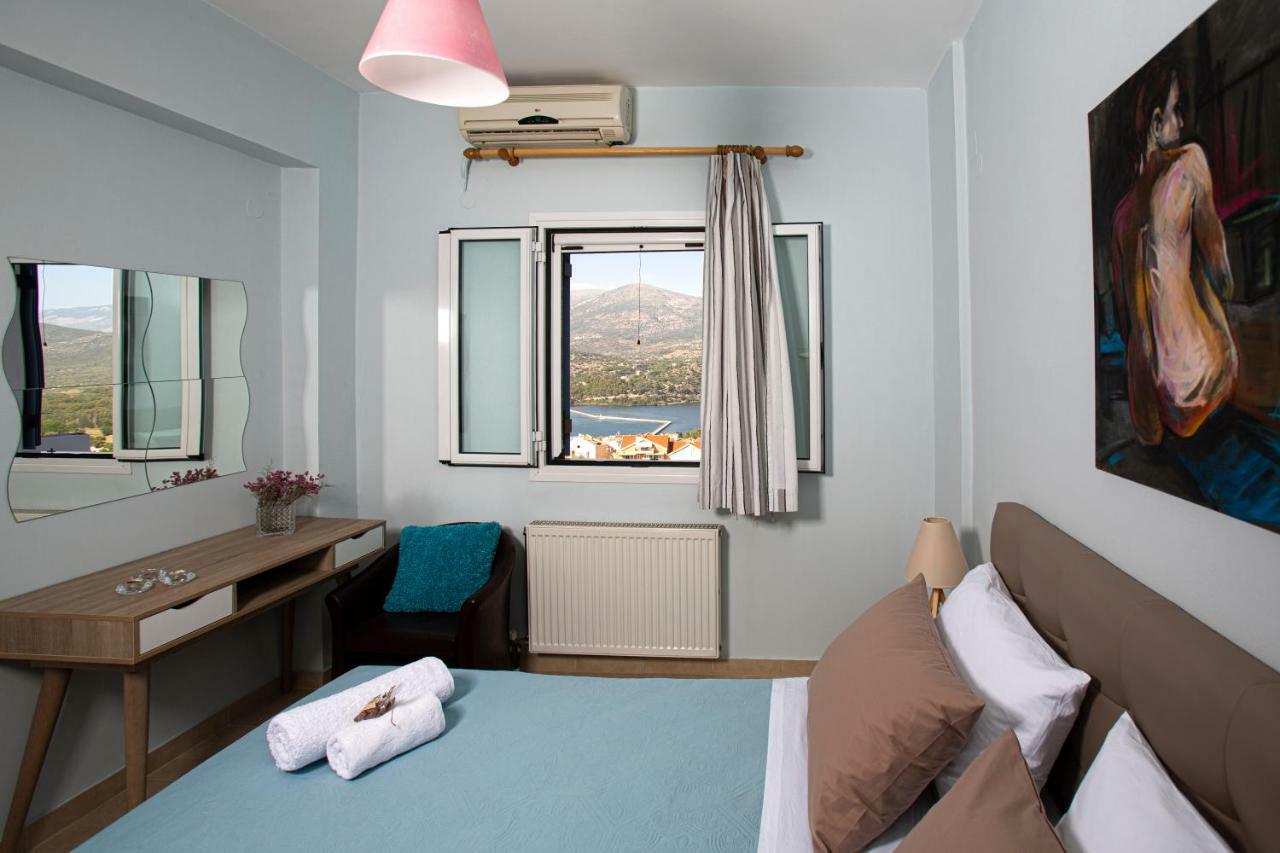 Antigone Apartments Argostoli Экстерьер фото