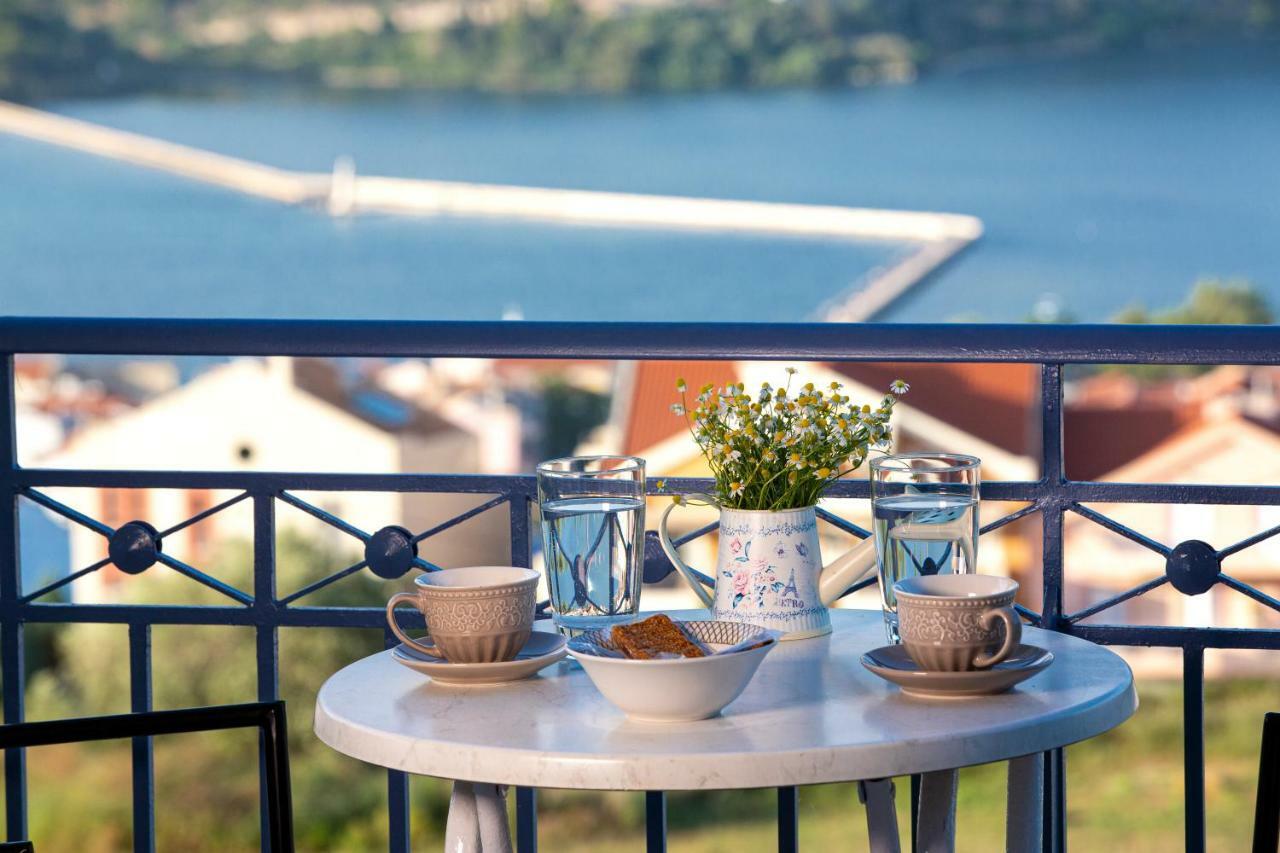 Antigone Apartments Argostoli Экстерьер фото